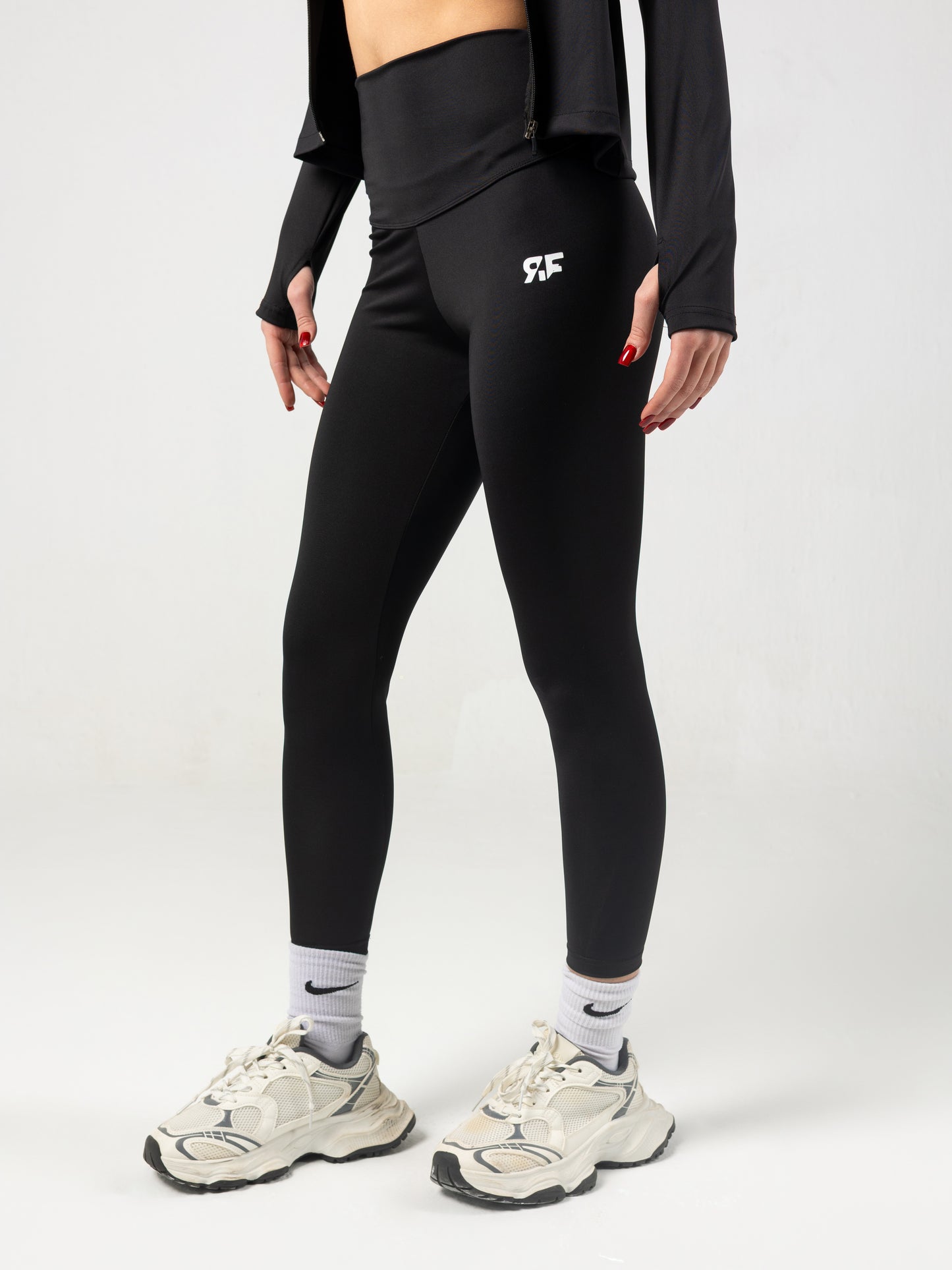 Black Essential Leggings