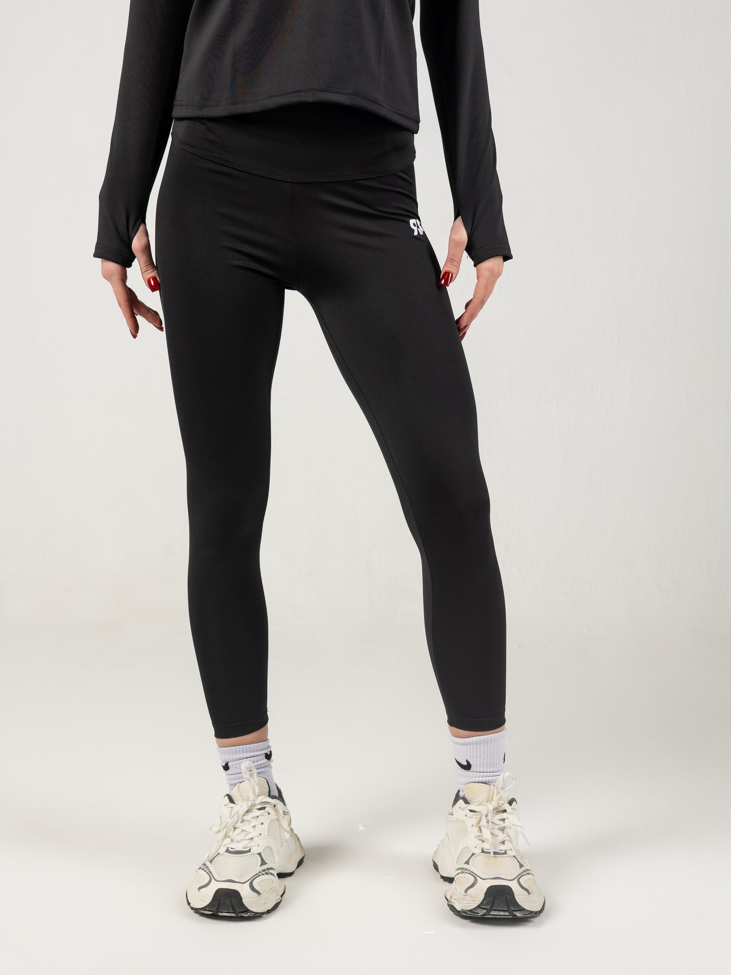 Black Essential Leggings